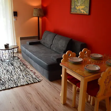 Апартаменты Nostalgiczne Apartament & Spa
